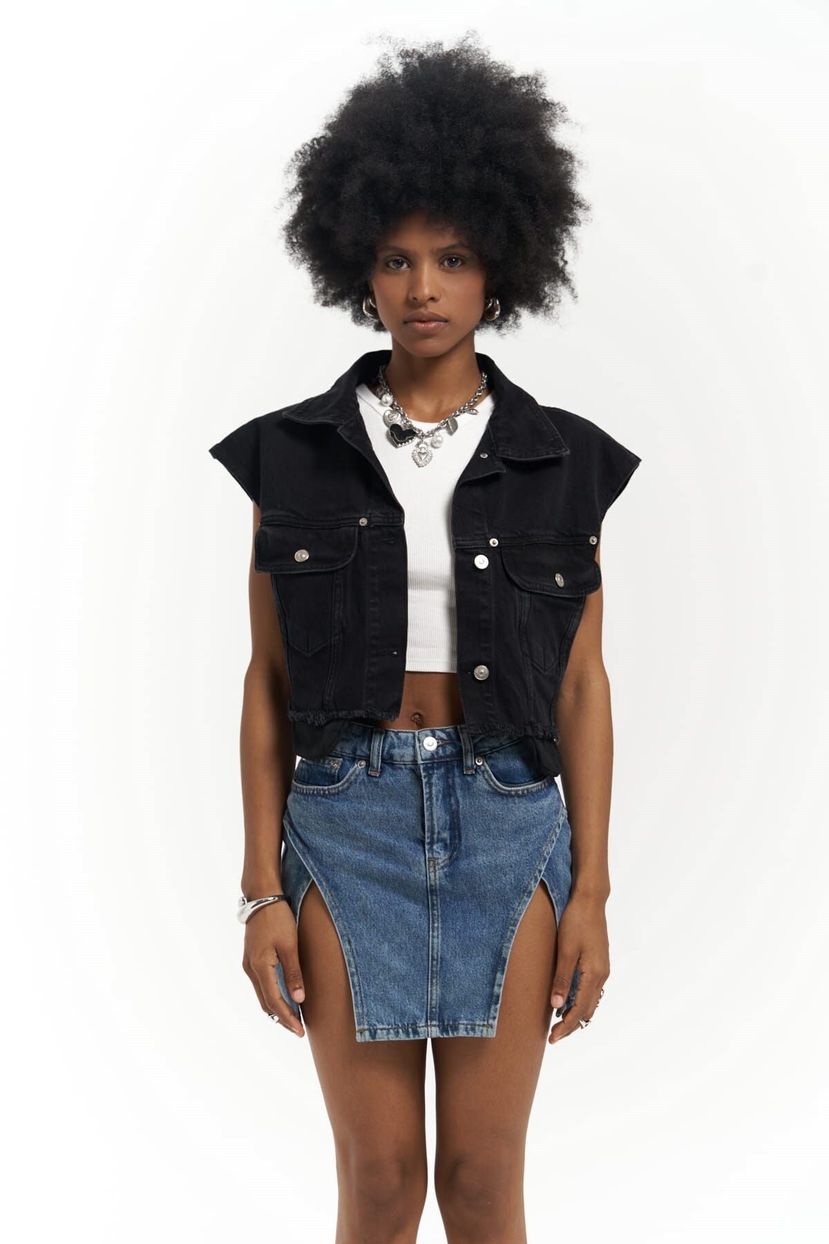 Matin Zero Sleeve Black Jean Vest