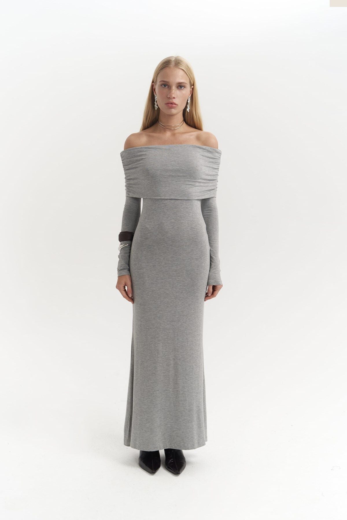 Afro Carmen Collar Gray Long Dress