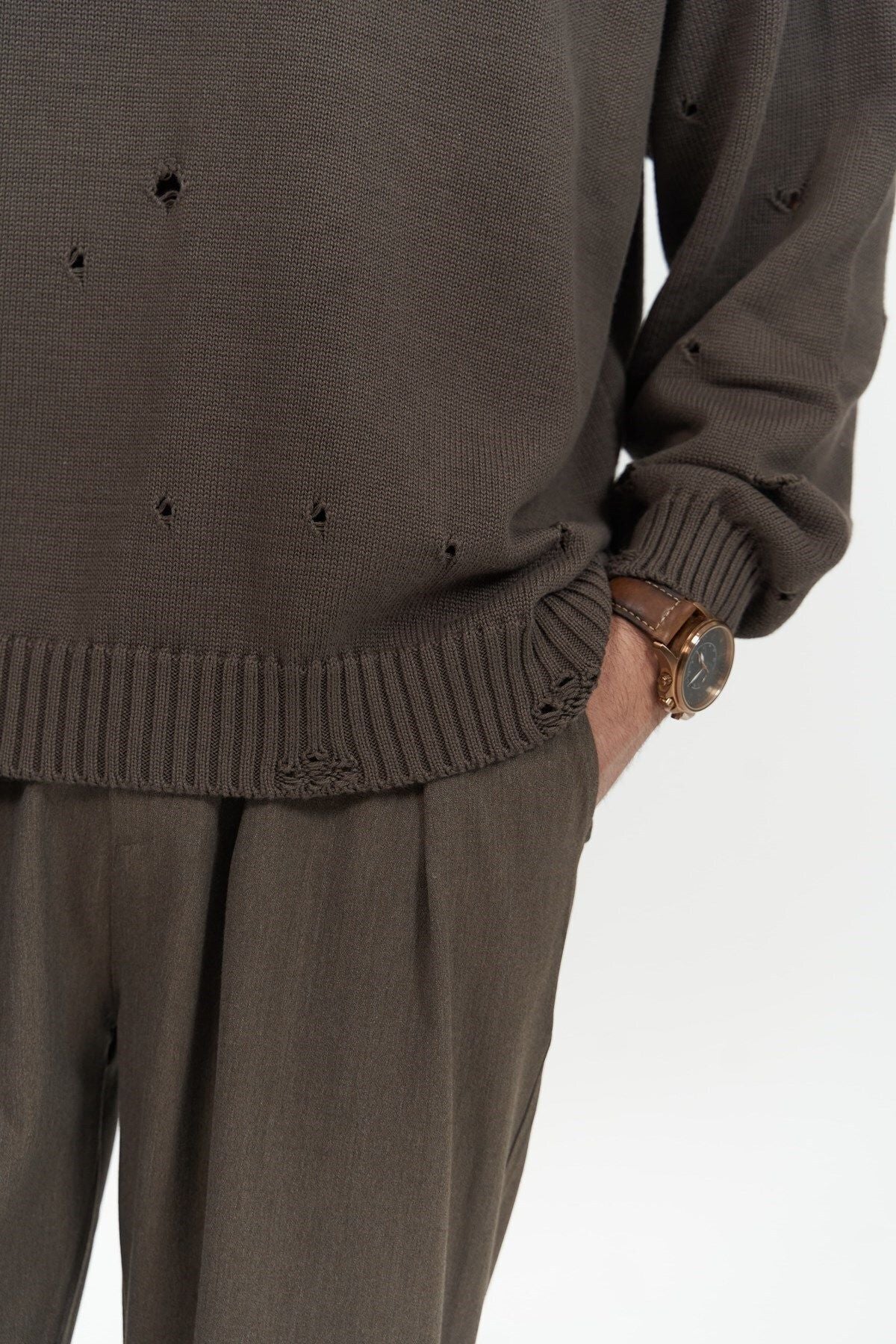 Alec Ribbed Ripped Detail Brown Men's Knitwear Sweater